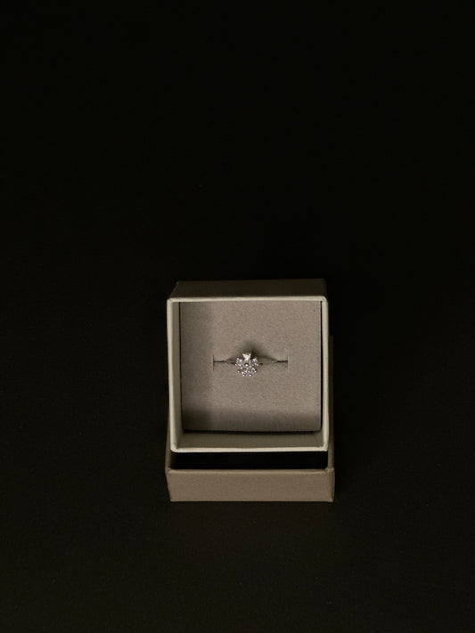 Sparkling Rose Ring